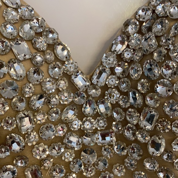 STUNNING RHINESTONE JOVANI MINIDRESS Sz 8 + sash - Picture 4 of 13